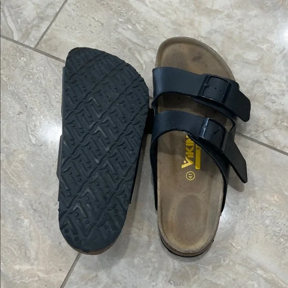 Viking Sandals - Picture 3 of 3